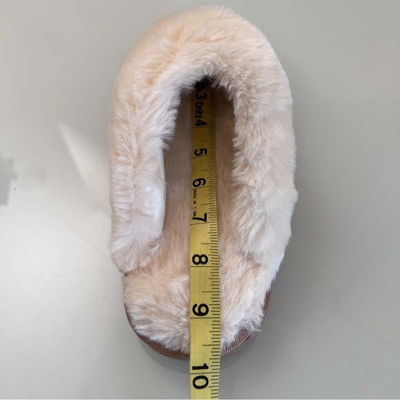 SLIPPERS | Cream & tan soft cushion clog style slip on faux fur lined suede shoe - Picture 3 of 15